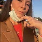 LAUREANDA IN LINGUE STRANIERE OFFRE RIPETIZIONI DI LINGUA